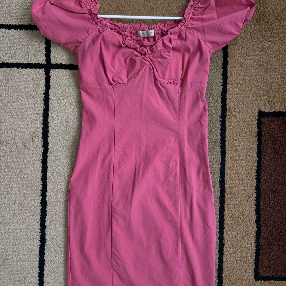 Pink Ruched Sweetheart Bodycon Midi Dress